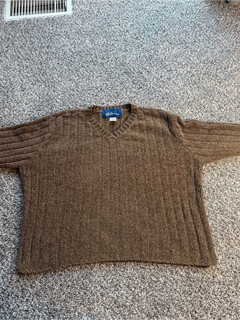 Express Bleus Brown Ribbed V-Neck Sweater